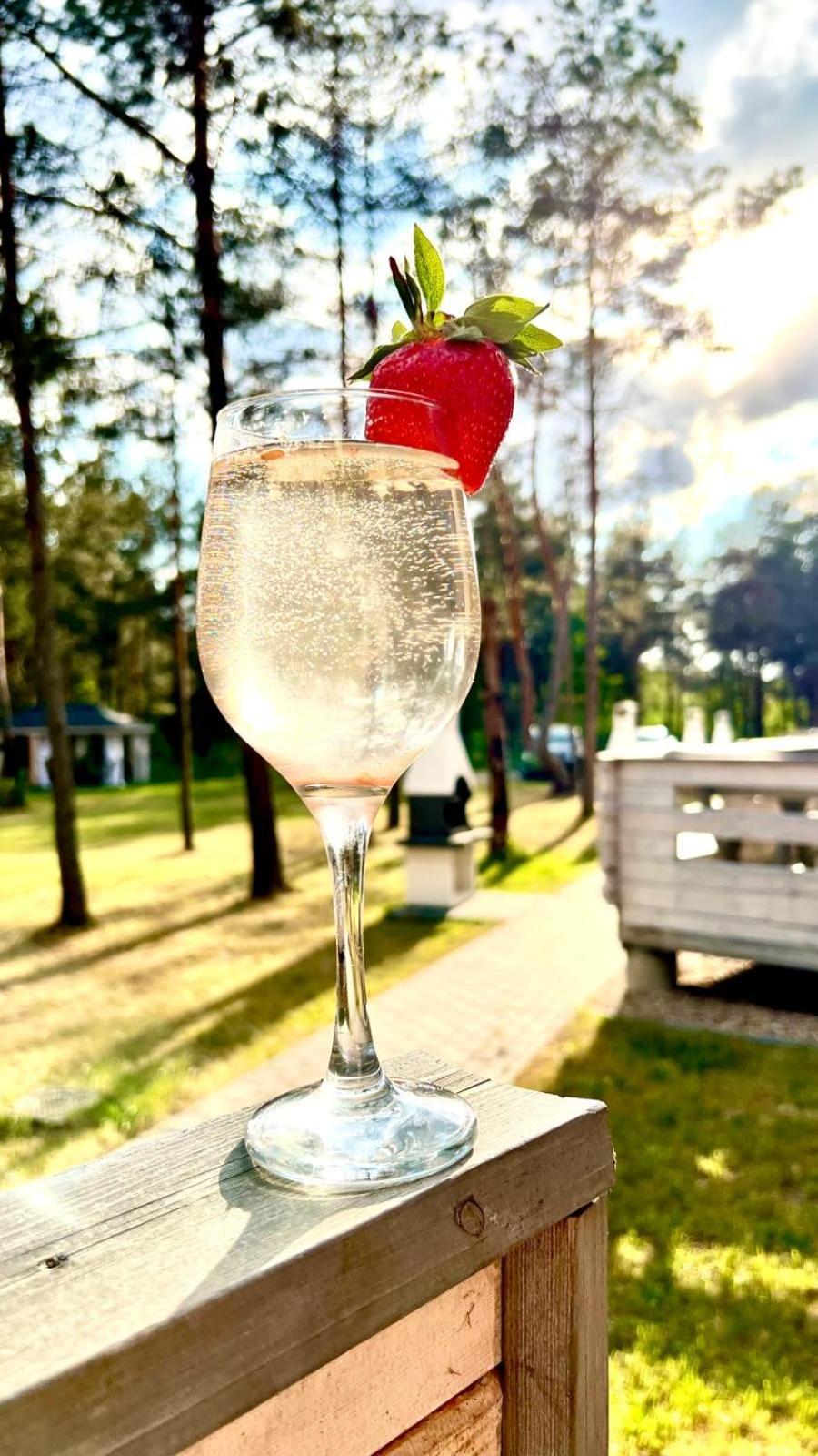 Skrawek Nieba Borsk Villa Bagian luar foto